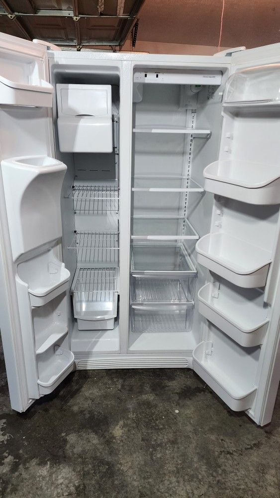 Fridge, Oven, and Microwave
