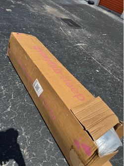 Mattress Queen Memory Foam Mattress – New in Box