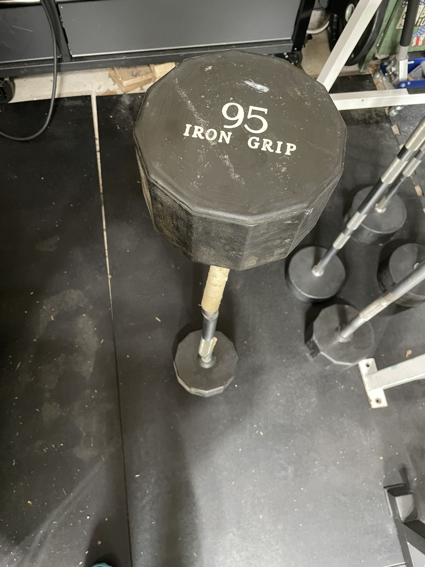 95 lb Iron Grip EZ Curl Barbell