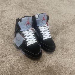 Jordan 5 Black Metallic 