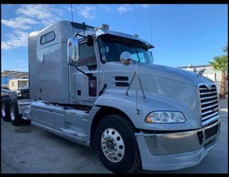 Mack 2015    771000 miles