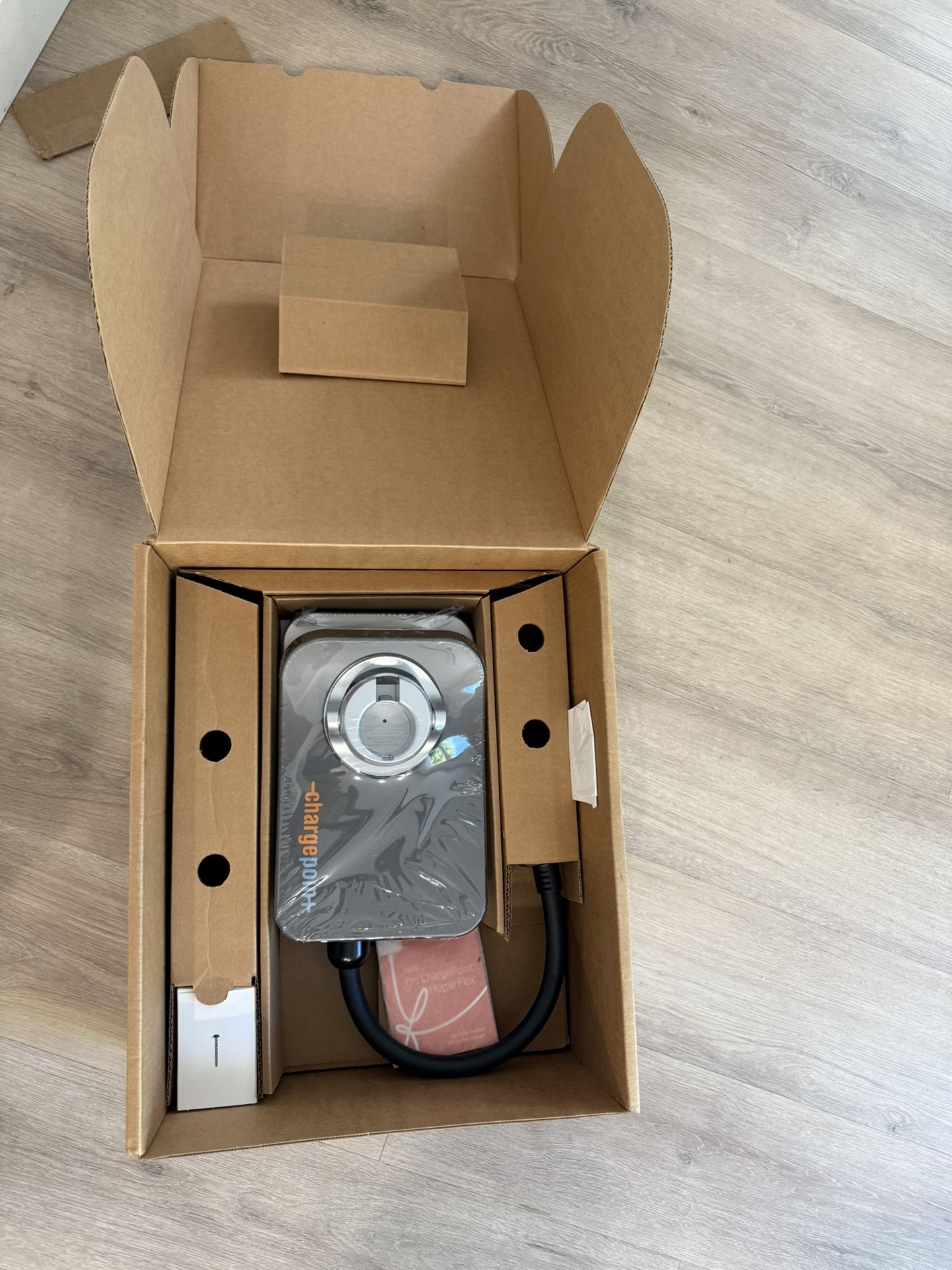 BRAND NEW. OPEN BOX ChargePoint Home Flex-NEMA 14-50