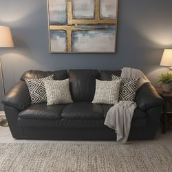 Leather Couch- Smoke Free Home