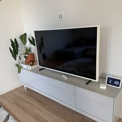 Frame TV 55” QLED 4K UHD (2019)