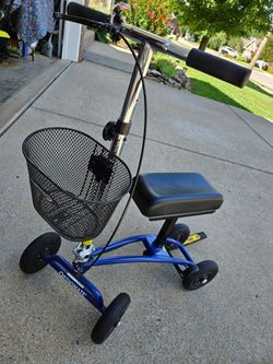 ***KNEE TRIKE***