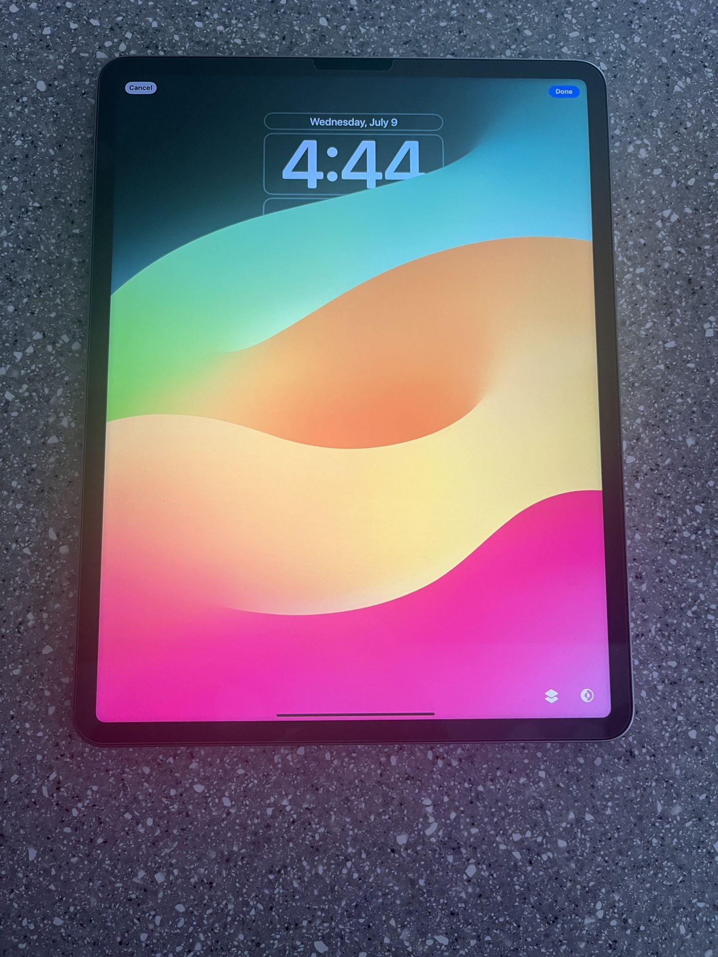 iPad Pro.- Model A2436