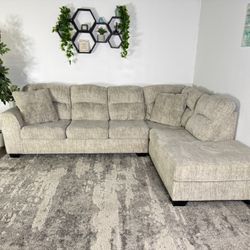 Light L Sectional Couch (Can Deliver)