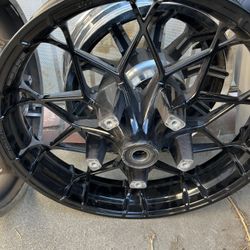 Harley Front Wheel 