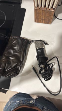 Microphone