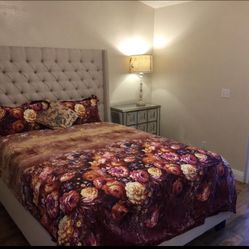 Queen Size Bed Sell Plus DT And TV For Free