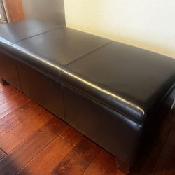 End Of Bed Ottoman W Storage