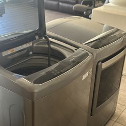 LG Washer / Dryer 