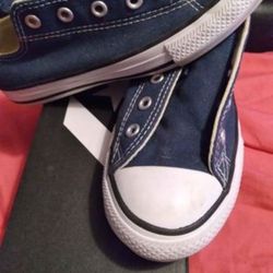 Sneakers GREAT Condition 