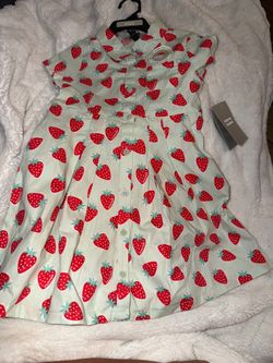 Girls 4t Hunter Starwberry dress NWT