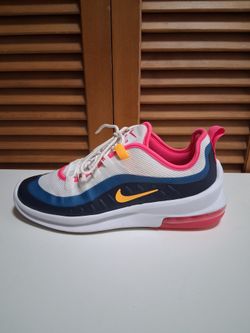 Nike Air Max Axis Women's Sneaker * Size: 8.5