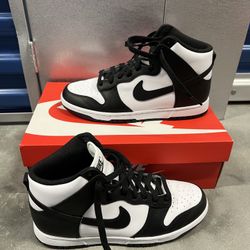 Nike Dunk High Panda