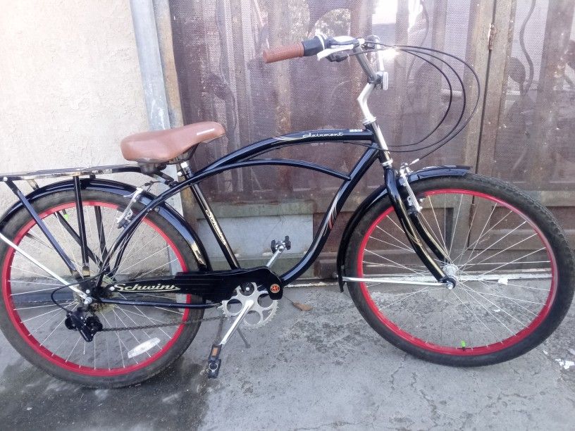 SCHWINN 26"BIKE  BLACK&RED