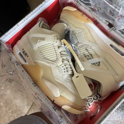 OFF WHITE retro 4s