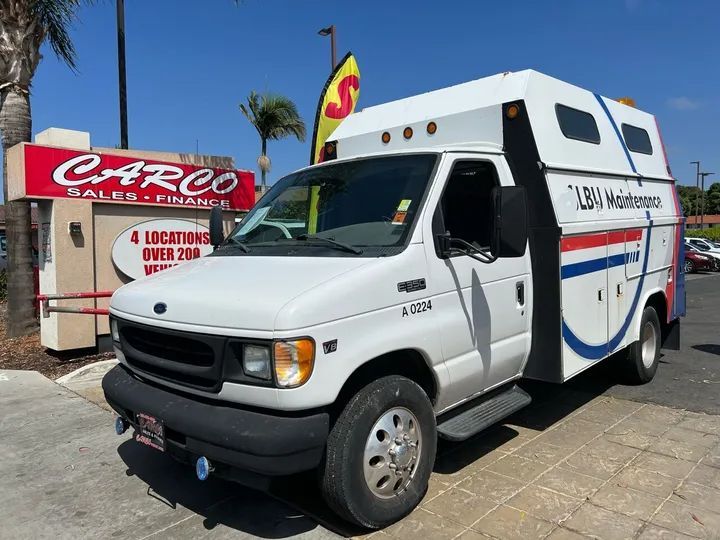 2002 Ford E-350