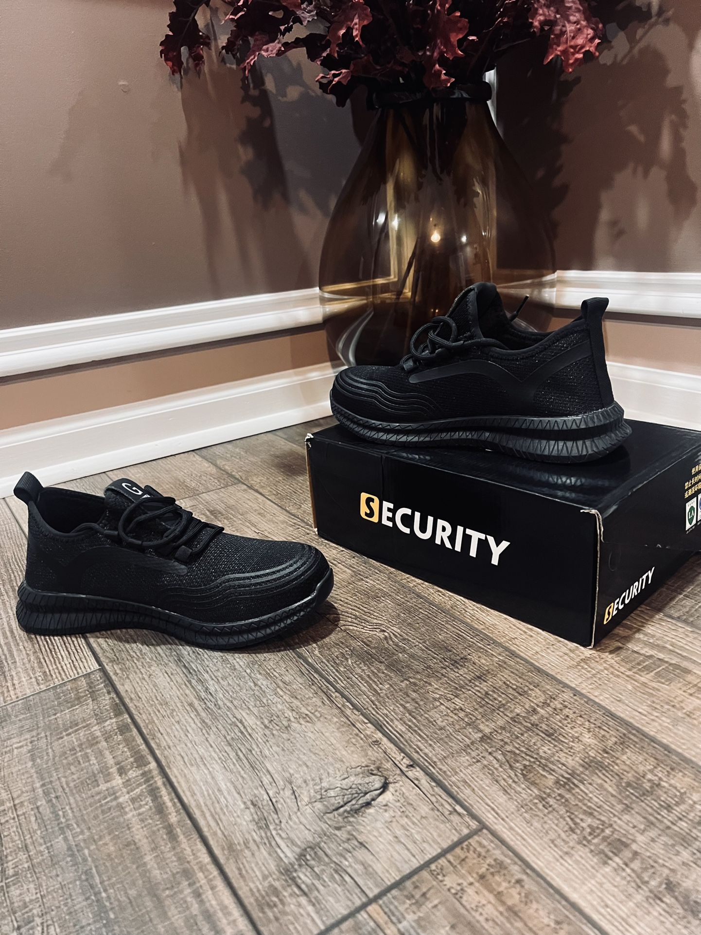 Men  Safety Shoes Steel Toe Men 7.5 Last One 