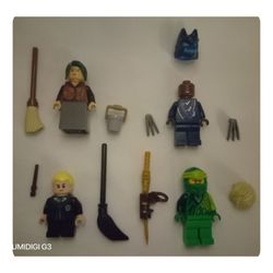 Lego 4 minifigures complete mix
