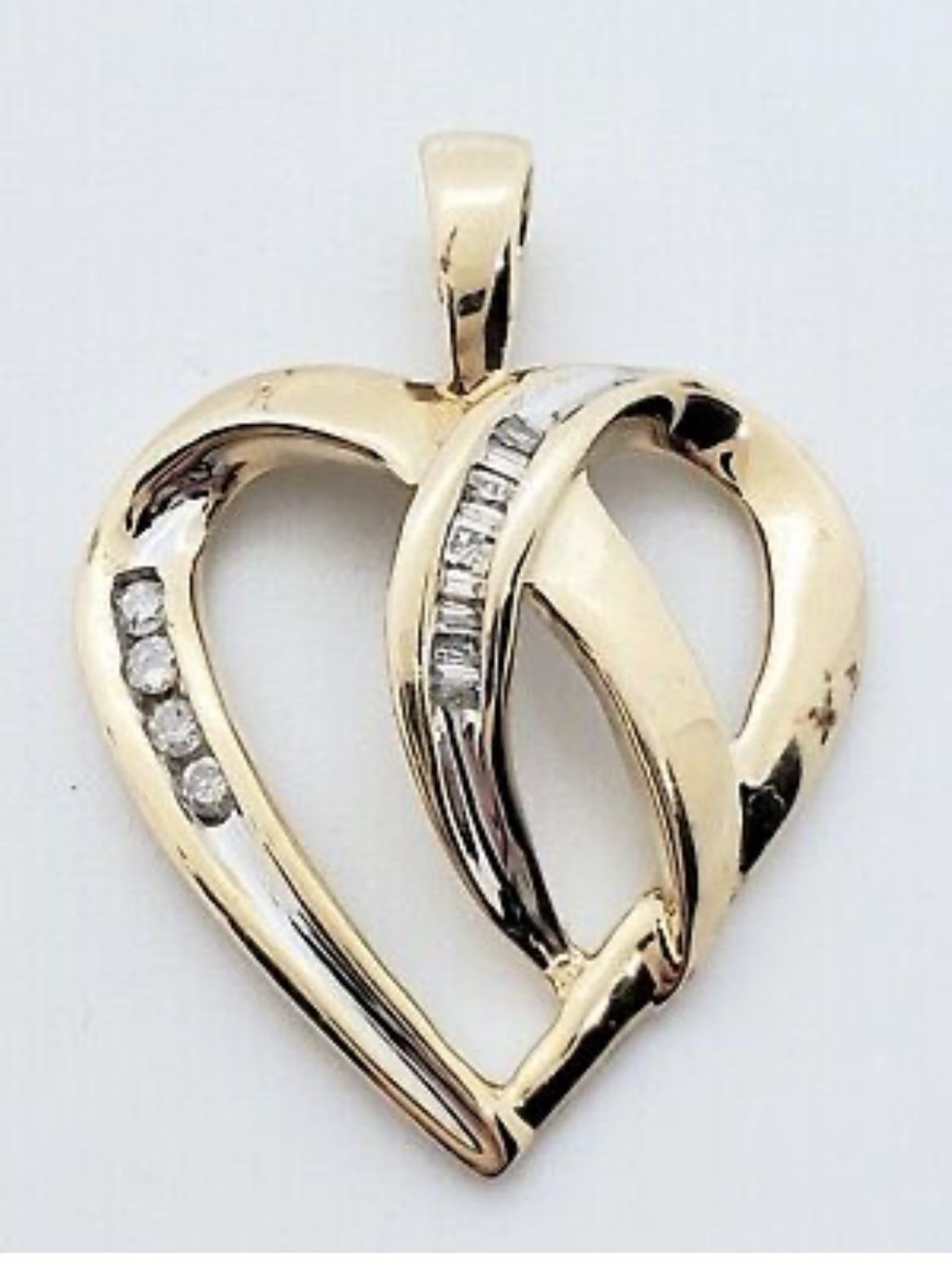 10kt Dije De Oro 💛 Solido Con Diamantes 💎