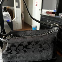 Small Coach handbag/purse 