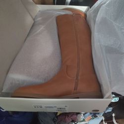 Woman's Boots