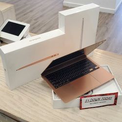 Brand New Apple MacBook Air 13.3'' M1 Chip -PAYMENTS AVAILABLE FOR AS LOW AS $1 DOWN - NO CREDIT NEEDED