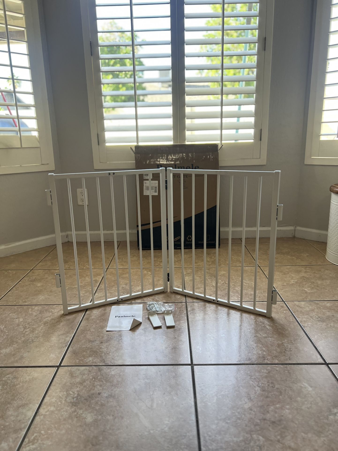 Paulmele 2 Panel Freestanding Pet Gate (35th Ave & Bell Rd)