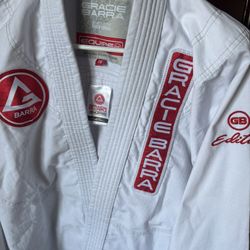 Gracie Barra Gi 