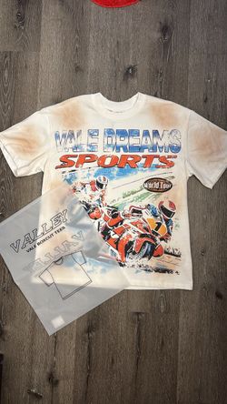 Vale Dreams Sports World Tour Graphic T-Shirt
