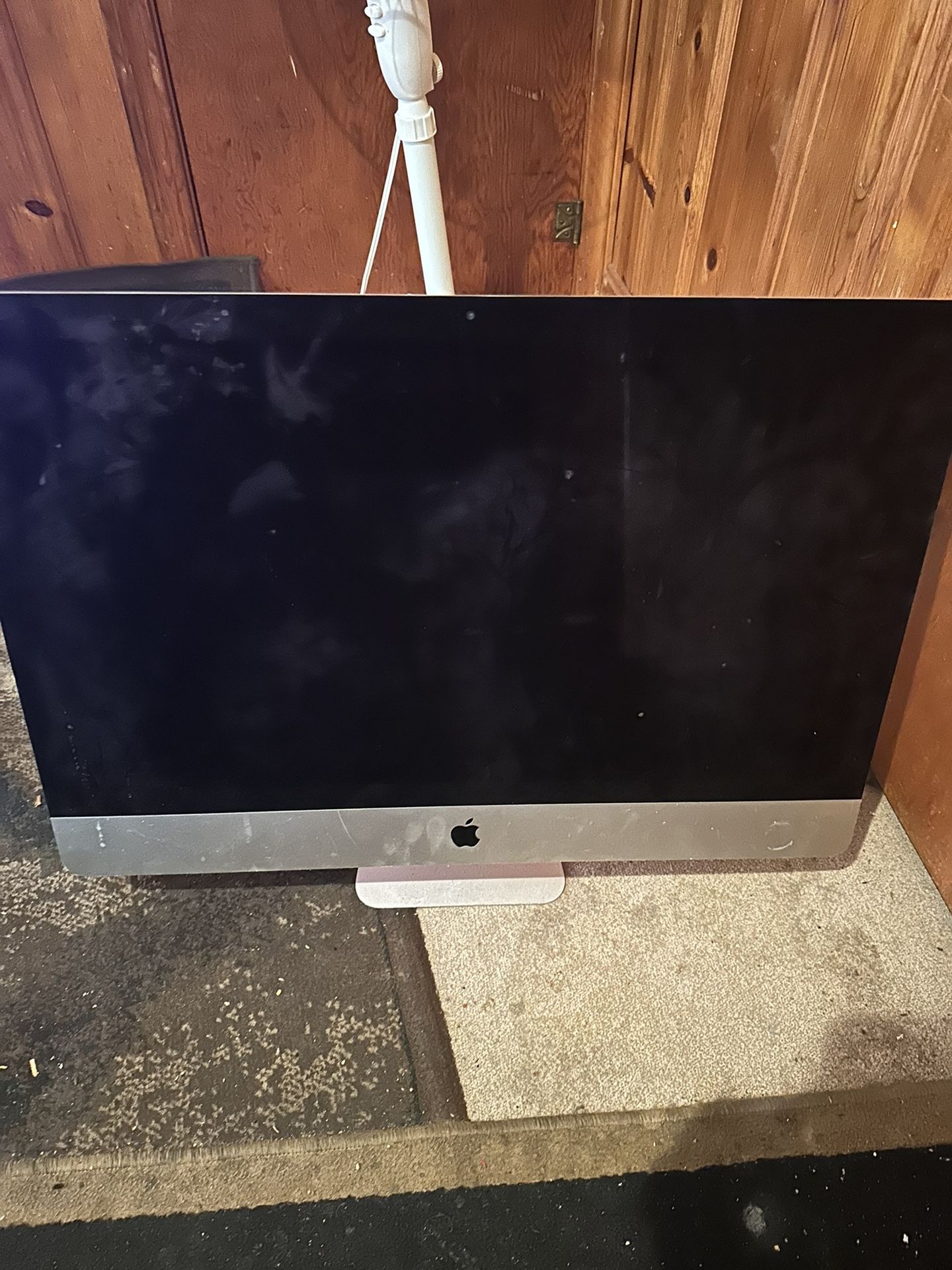 Apple Desktop