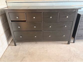IK3A HEMNES 8 DRAWER DRESSER