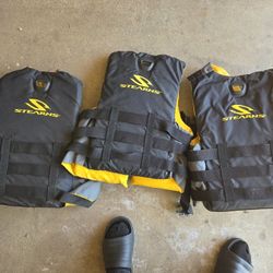 Stearns LIFE JACKETS 3 Different Sizes 2xl, L AND Small
