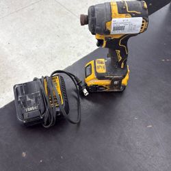 Dewalt Impact Driver W/ Battery And Charger