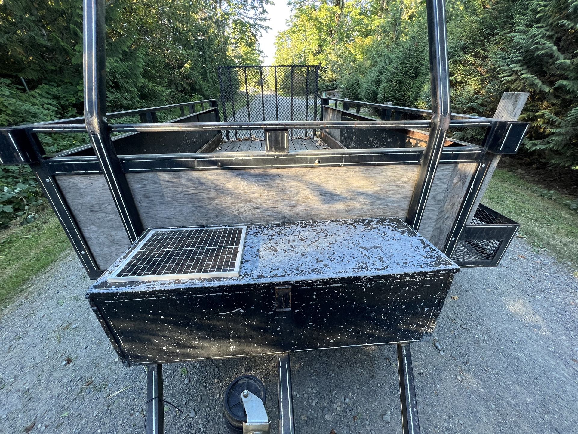 Dual axle 6’x12’ Garland Trailer with electric brakes for Sale in Fall