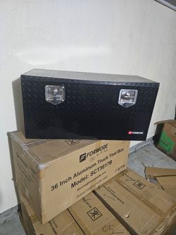 NEW UNDER BODY TOOL BOX TRUCK ALUMINUM 36x17x18" DIAMOND DESIGN WATER PROOF INCLUDING KEY EACH FOR SALE FOR ANY QUESTION TEXT ME PLEASE HABLO ESPAÑOL
