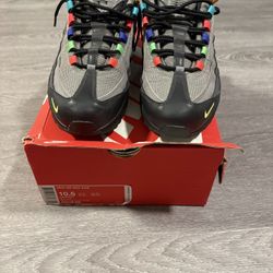 Nike Air Max Axis
