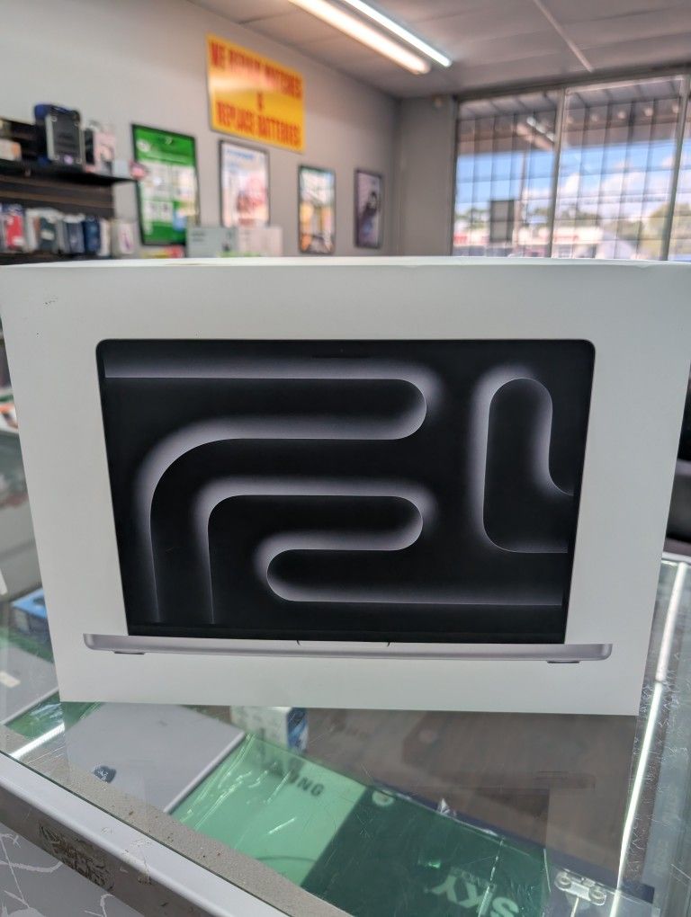 MacBook Pro M5 New In Box Pay Low Down No Crdt Needed