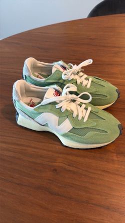 Light green New Balence