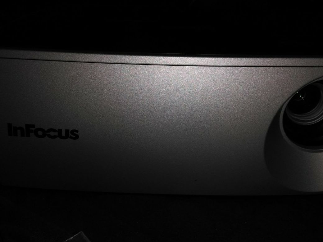InFocus ,IN2104 Projector