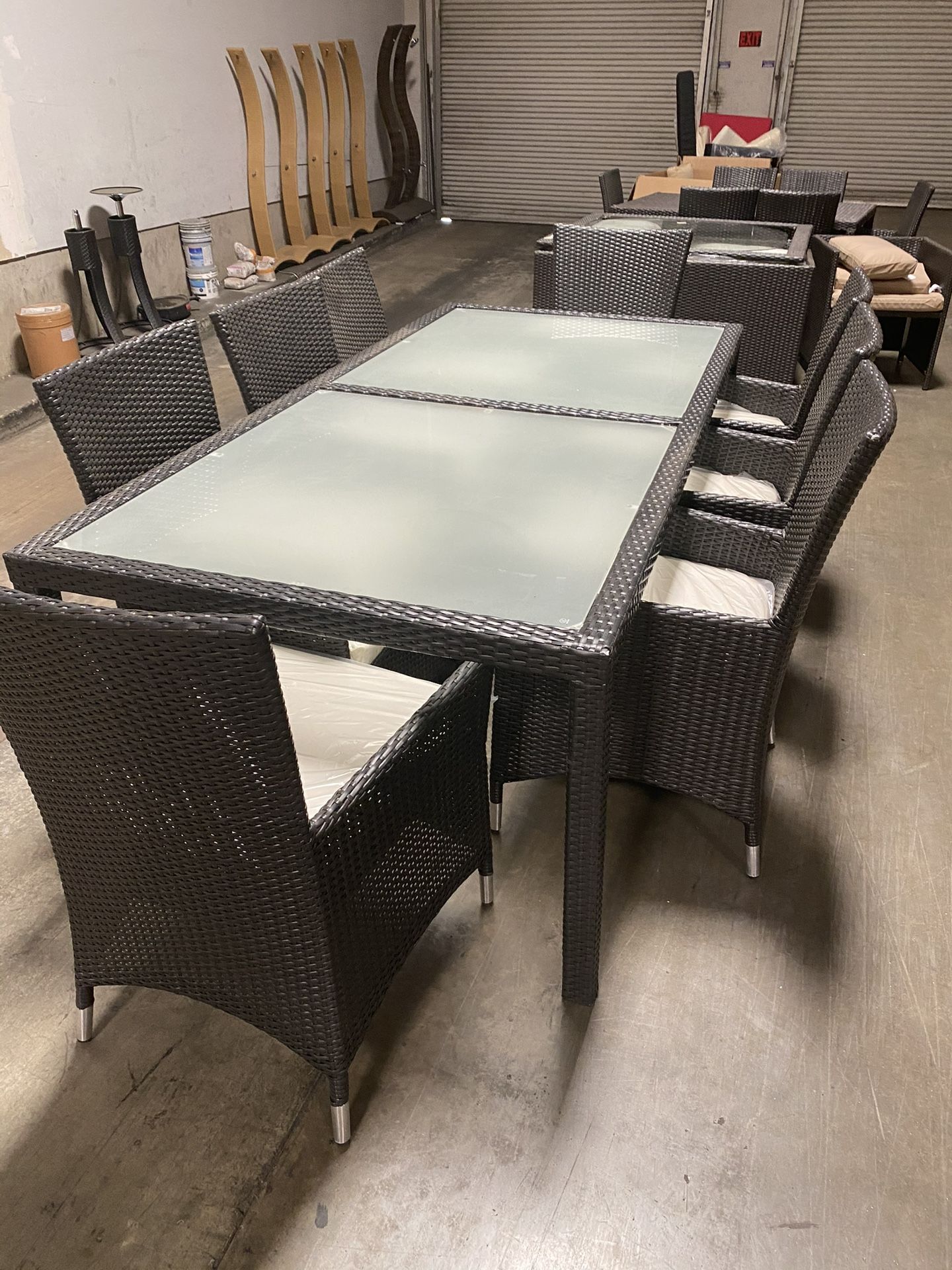 Patio Furniture Large Dinning Table Set With 8 Seating 