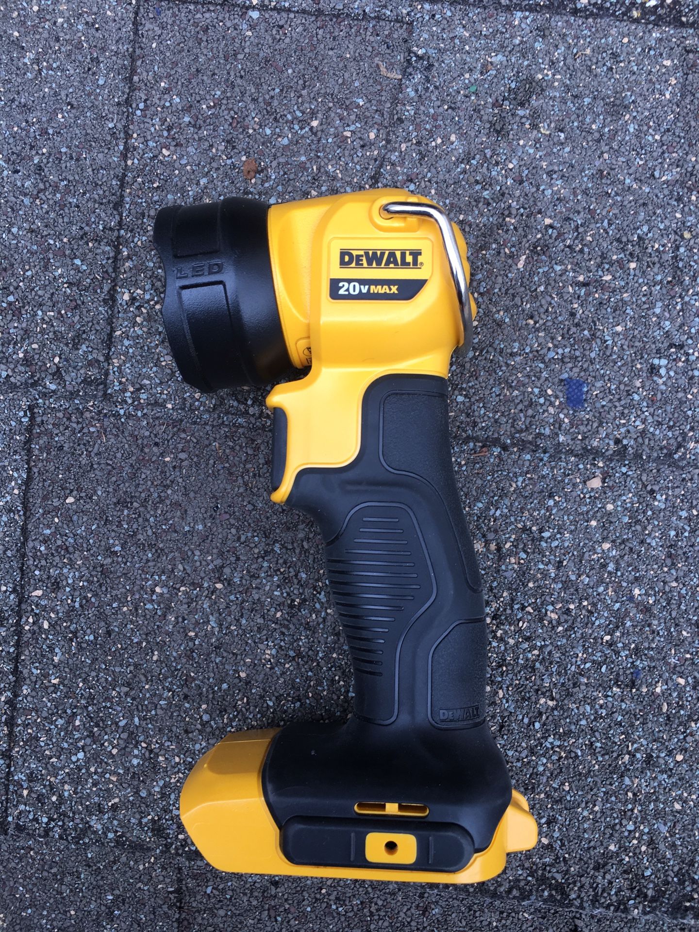 New Flashlight Dewalt