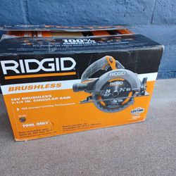 CIRCULAR SAW RIDGID 18V TOOL ONLY 