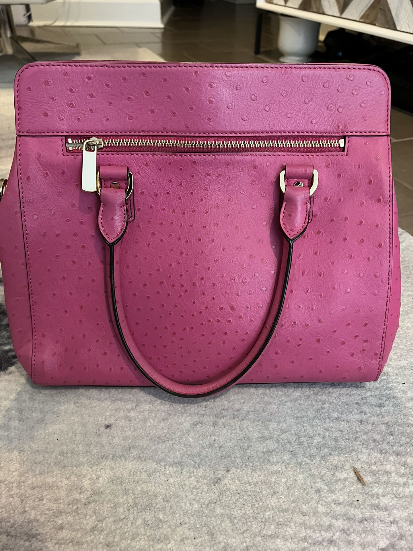 Pink Ostrich Skin Purse for Sale in Ft Sm Houston, TX - OfferUp