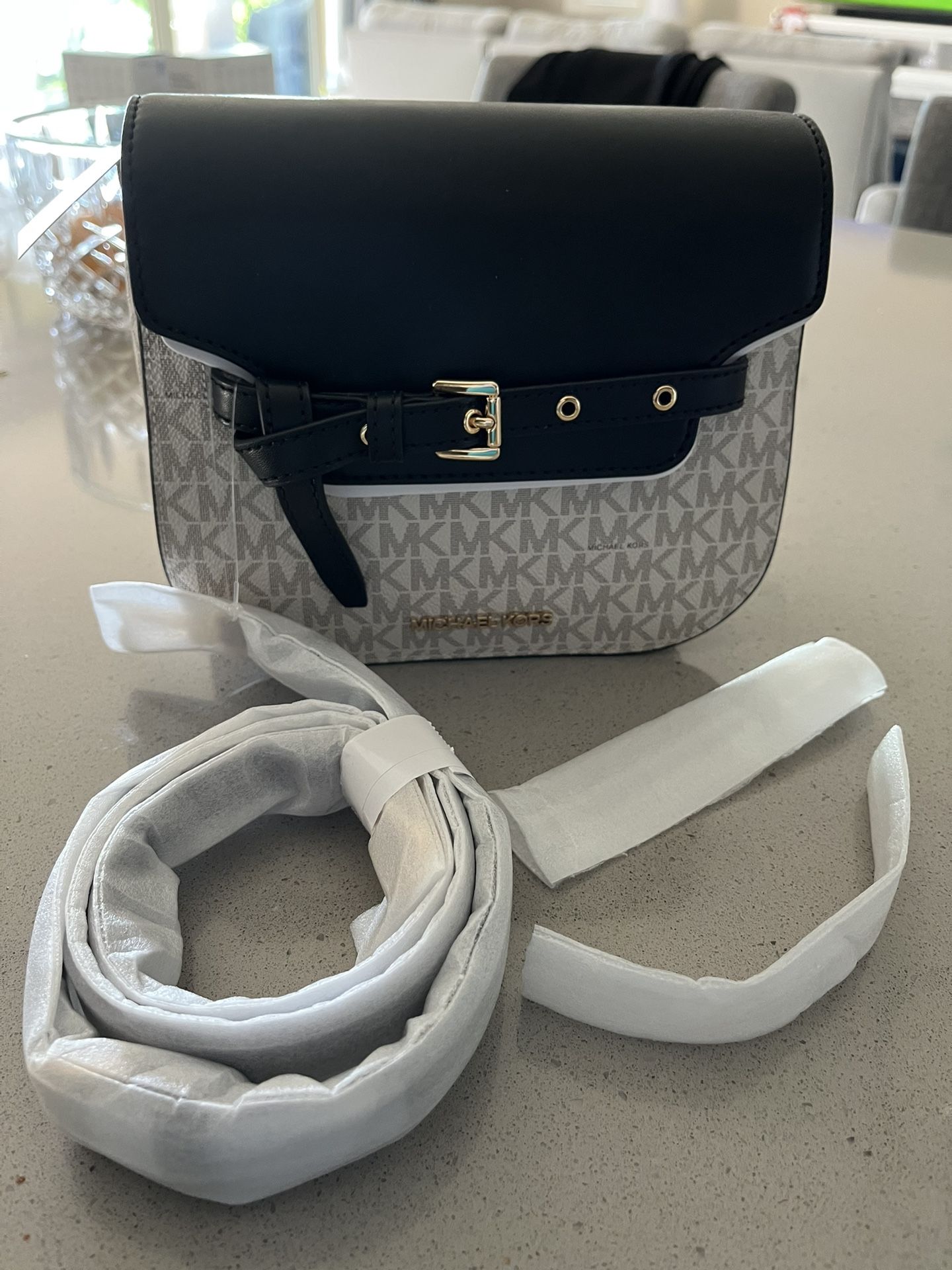 Michael KORS NEW Reduced To $55
