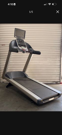 Precor TRM C932i Treadmill w/ Built-In TV – Fully Refurbished