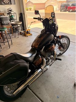 09 Honda shadow spirit 750