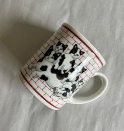 Vintage 10-oz Takahashi Cats on Brick Wall Mug